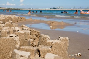 Dollar. Cyro García. Site-specific. Intervención efímera en Rota