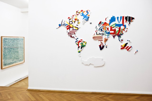 World SA. Cyro García. Arte Contemporáneo. Escultura Cerámica